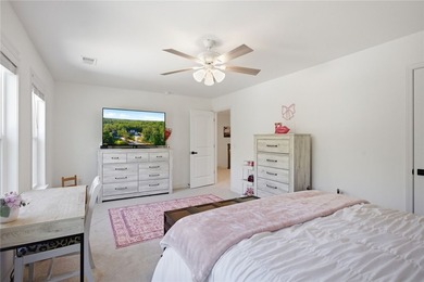 Welcome to your absolute dream home at 525 Sixteenth Cir - photo 22