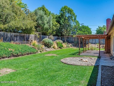 Very nice and well cared for single story 4 bedroom-2 bath home - photo 34