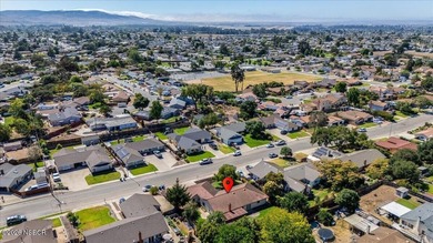 Very nice and well cared for single story 4 bedroom-2 bath home - photo 42