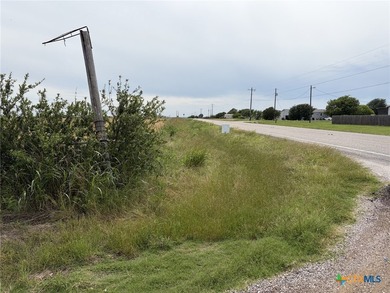 The property consists primarily of open pasture with current use - photo 4