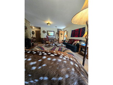 Tucked away in the peaceful mountain community of Valle - photo 1