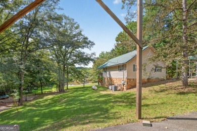 Lake Home For Sale in Eatonton, Georgia