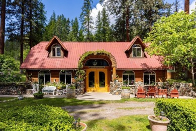 Lake Home For Sale in Kettle Falls, Washington
