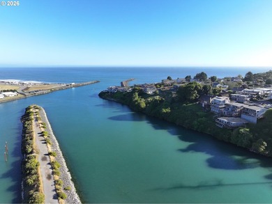 Experience waterfront living at its finest in this beautifully - photo 3