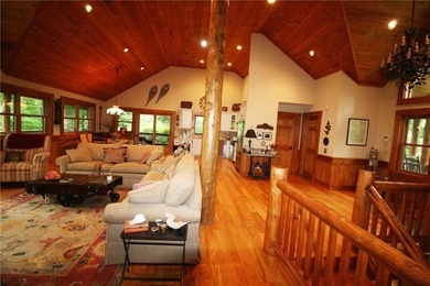 Stunning 2,600 sq ft Adirondack-style home embodies th essence - photo 7