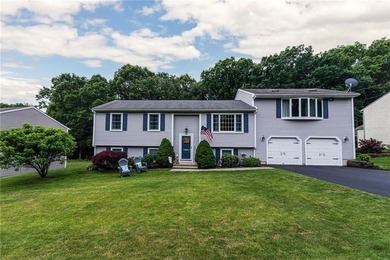 Are you looking for a new home with nothing to do but move in? - photo 1