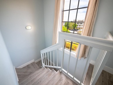 Experience luxury in waterfront Bay Reach, a gated community - photo 13