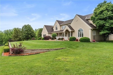 Welcome to your own private retreat nestled on 5.67 breathtaking - photo 5