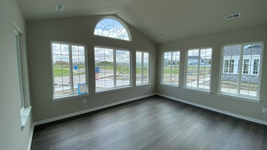 COMPLETED NEW CONSTRUCTION - MOVE-IN READY! Experience - photo 19