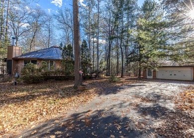 Sunday Lake Home For Sale in Minocqua Wisconsin