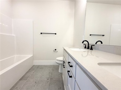 INCREDIBLE BUYER INCENTIVES ON ALL MOVE-IN READY AND TO-BE-BUILT - photo 23