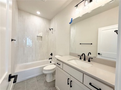 INCREDIBLE BUYER INCENTIVES ON ALL MOVE-IN READY AND TO-BE-BUILT - photo 25