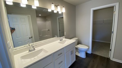 COMPLETED NEW CONSTRUCTION - MOVE-IN READY! Experience - photo 29