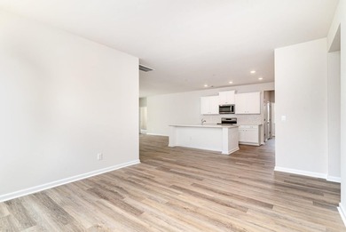 *4 bedroom, 3 bath single level home *Beautifully designed open - photo 8