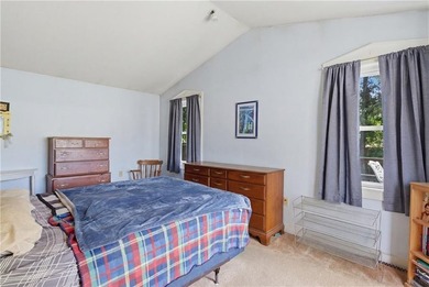 This nice 900-square-foot home offers comfortable living in a - photo 8