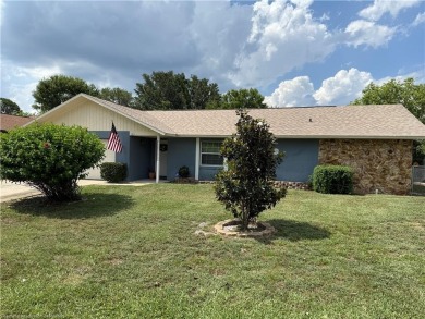 Lake Home For Sale in Lake Placid, Florida