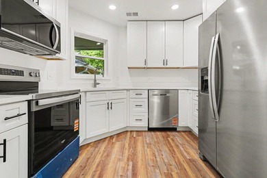 Charming patio home nestled in the serene town of Briarcliffe - photo 7
