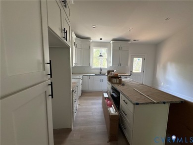 MOVE IN READY! Easy living at Lake Anna awaits! This brand new - photo 3