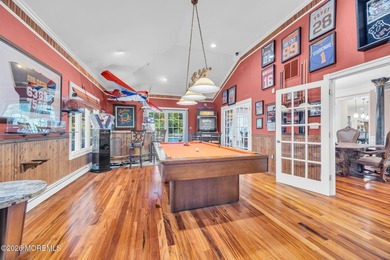 Welcome home! Freshly painted walls and crisp trim throughout - photo 17