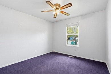 Welcome to picturesque Highland, Utah! This stunning rambler - photo 21