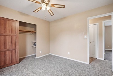 Welcome to picturesque Highland, Utah! This stunning rambler - photo 24