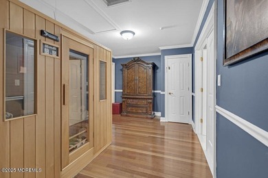 Welcome home! Freshly painted walls and crisp trim throughout - photo 41