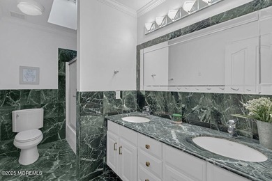 Welcome home! Freshly painted walls and crisp trim throughout - photo 45