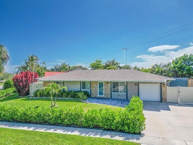 Welcome to this charming 3-bedroom, 2-bathroom single-story - photo 1