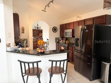 Fantastic 5 Bedrooms / 3 Full Baths Home with Private heated - photo 7