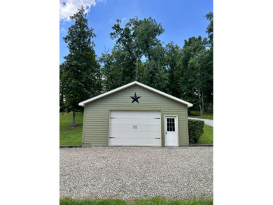 Custom Home on 3 WF lots, 2 DOCKS, Large Shop & Garage! - photo 23