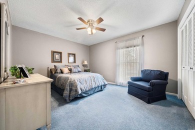 A nice solid home on a shady lot and relaxing environment. You - photo 19
