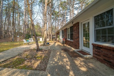 A nice solid home on a shady lot and relaxing environment. You - photo 30