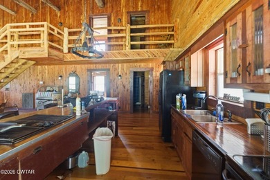 This is a well developed, once in a lifetime, recreational farm - photo 48