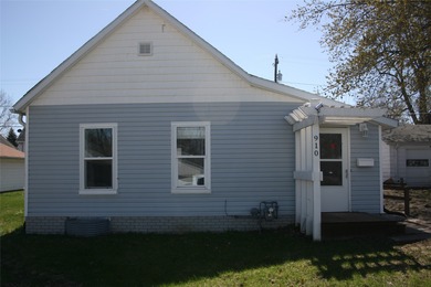 Red Rock Lake Home Sale Pending in Knoxville Iowa