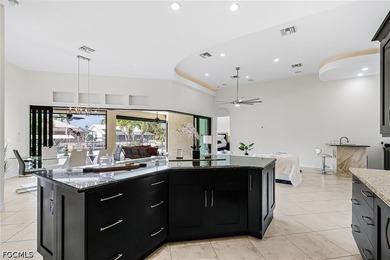 Welcome to your dream home! This stunning FOUR-bedroom, FOUR - photo 8