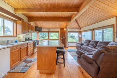 Enjoy carefree living in this ocean view coastal retreat. This - photo 11