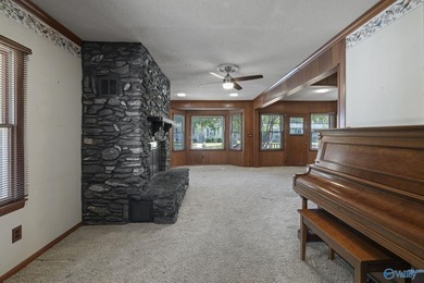 Welcome home to one of Blossomwood's favorite neighborhoods! - photo 14