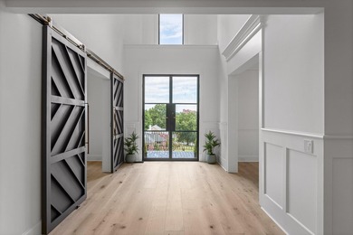 Welcome to one of Chattanooga's most exclusive luxury offerings - photo 23