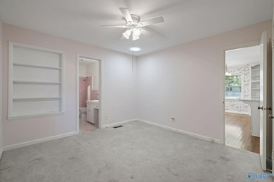 Welcome home to one of Blossomwood's favorite neighborhoods! - photo 28