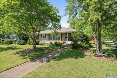 Welcome home to one of Blossomwood's favorite neighborhoods! - photo 33