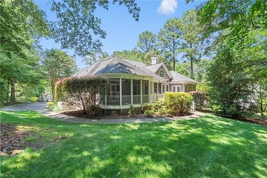 Beautifully crafted custom home in Ford's Colony, situated on a - photo 45