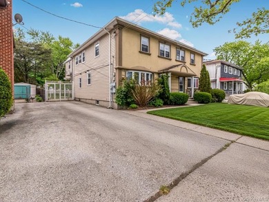 Rare 2-family semi-detached home located in the desirable - photo 2