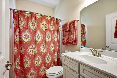 Live the Market Common lifestyle in this completely turnkey 4 - photo 8