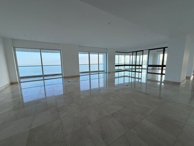 Luxury Oceanfront Apartment in Costa del Este Panama City - photo 2
