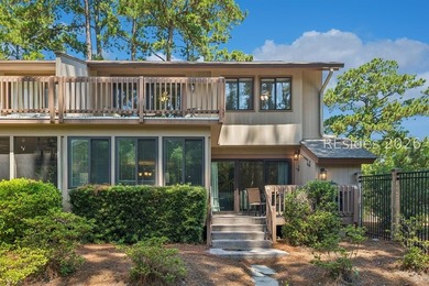 Location is everything! This ocean-oriented, four-bedroom, 3 - photo 43
