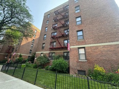 Co-op For Sale. Great School District Queens 28. PS 196 Grand - photo 5