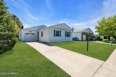 Wow! turn key home...pack your bags! Beautifully updated 1,364 - photo 5