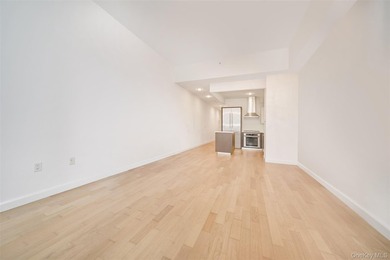 Investor friendly unit Only currently tenant occupied. Welcome - photo 7