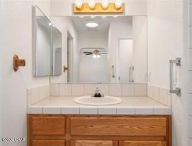 Welcome to 3008 Bosun Lane. This nice 3 bedroom, 2 bathroom home - photo 19