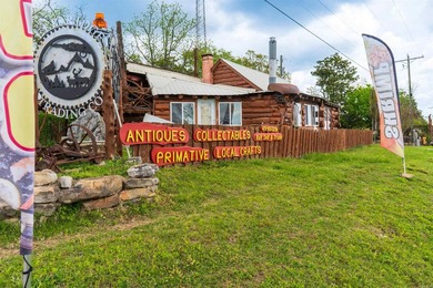 Turn-key investment opportunity near the heart of St. Joe! This - photo 2